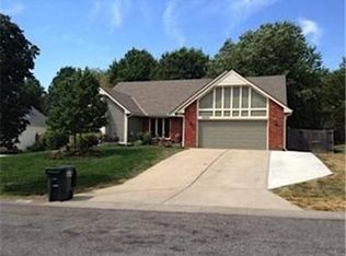 10540 Bluejacket St, Overland Park, KS 66214