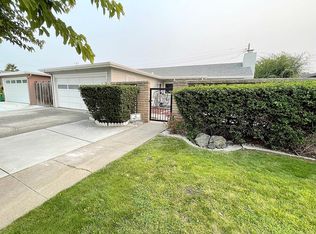 403 Hiller St, Belmont, CA 94002
