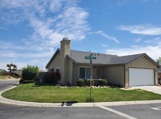 14360 Birchwood Dr, Hesperia, CA 92344