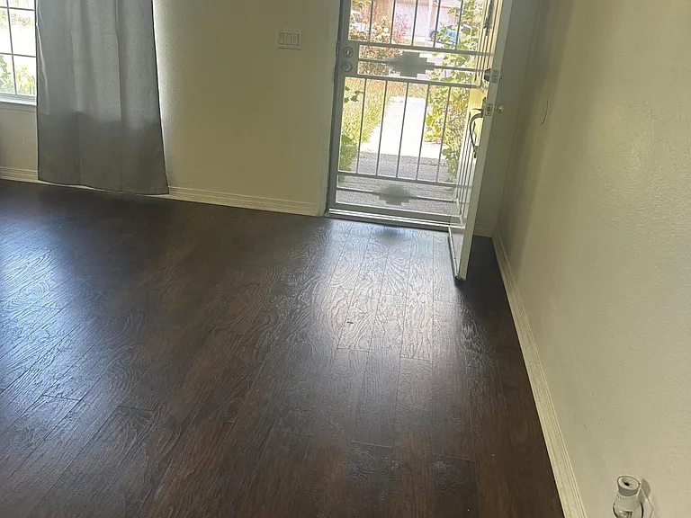 44834 Lamour Ct — Photo 6