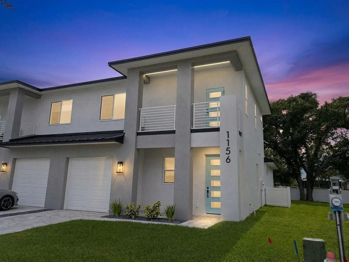 Stunning New Construction Villa for Rent Near Lake John — Photo 2