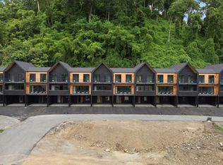 215 Circle Dr #10, Gatlinburg, TN 37738