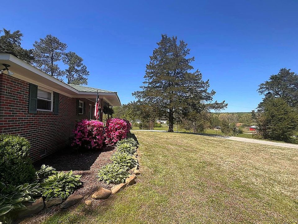 2071 Us Highway 55 E, Falkville, AL 35622 | Zillow