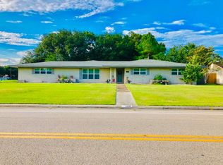 1240 19th Ave N, Texas City, TX 77590