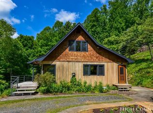 314 Ira Powers Rd, Lansing, NC 28643