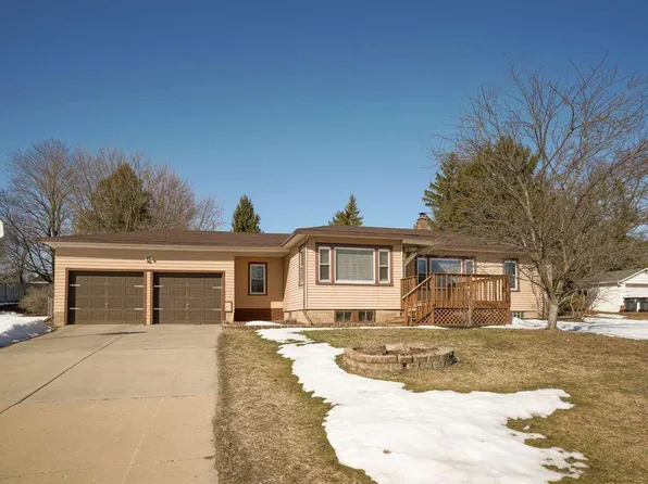 512 Union St, Johnson Creek, WI 53038