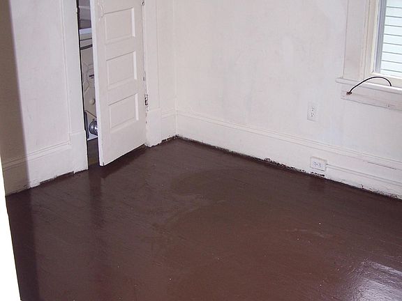 5th image of 1114 Lafayette Blvd NW #2