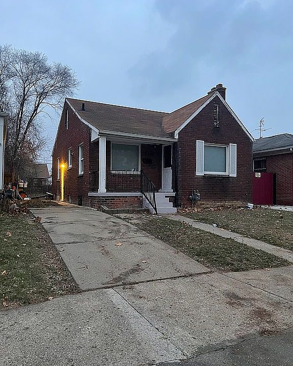 1st image of 6767 Woodmont Ave