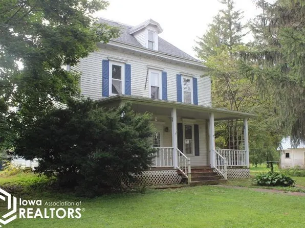 711 Front St, Geneva, IA 50633