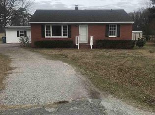 206 Delano St, Dunn, NC 28334