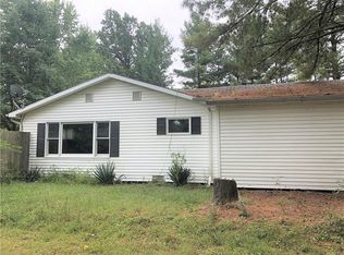 114 W Plum St, Hazel Dell, IL 62428