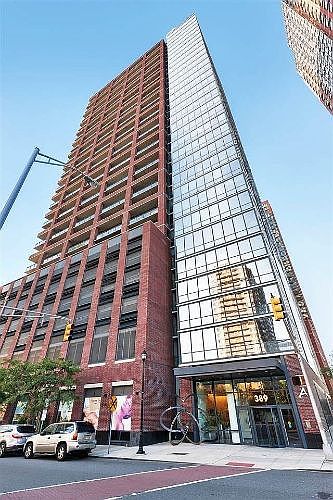 1st image of 389 Washington St APT 25E