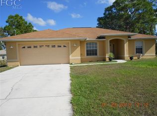 531 Meadow Rd, Lehigh Acres, FL 33973