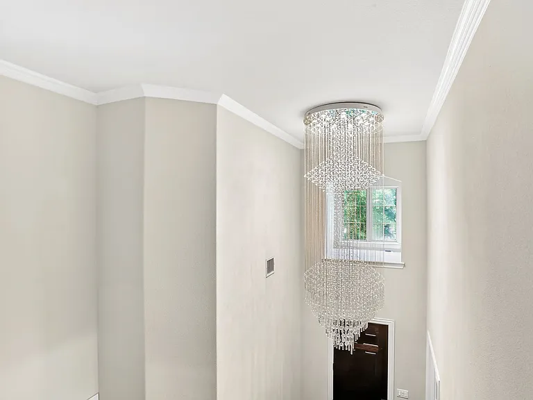 2346 Arezzo Ln — Photo 18