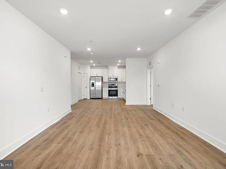 2207 Prince Hall Dr — Photo 14