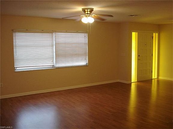 4th image of 18263 Louise Dr