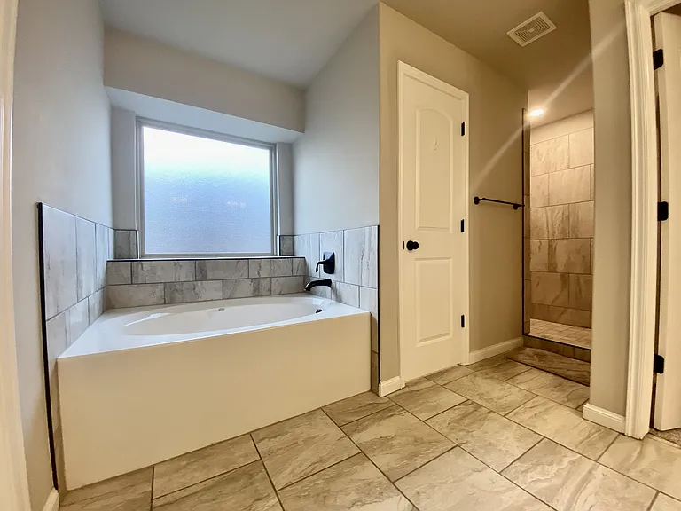 1144 Osprey Dr — Photo 6