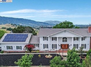 3333 Little Valley Rd, Sunol, CA 94586