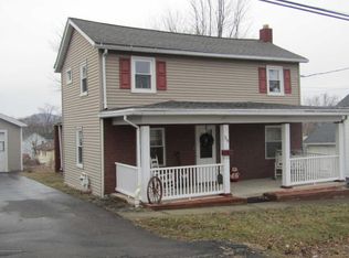314 Packer St, Avoca, PA 18641
