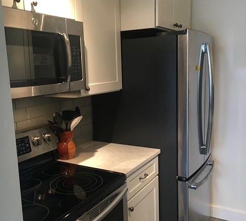 4th image of 1800 43rd Ave E APT 208