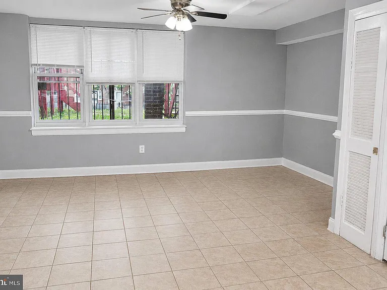 63 Galveston Pl SW #B — Photo 5