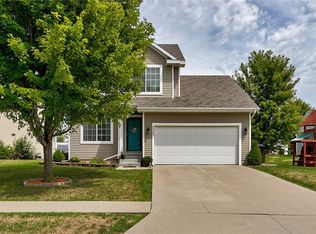 535 SE Willow Brook Dr, Waukee, IA 50263