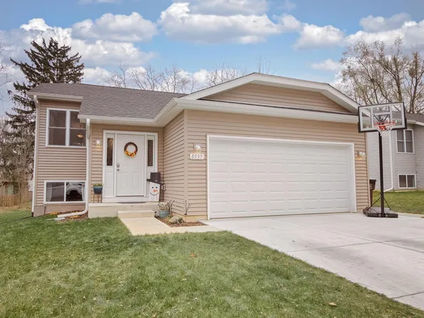 8935 271st AVENUE, Salem, WI 53168