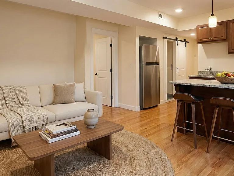 21 Weitz St #2 — Photo 5