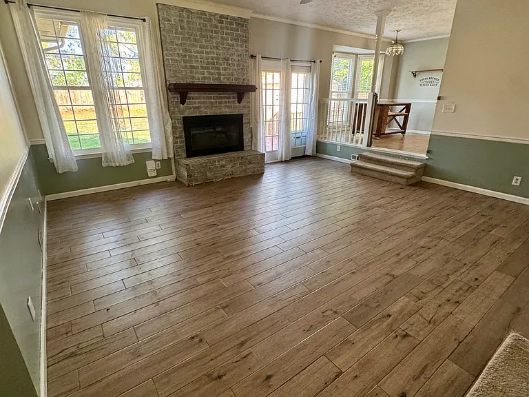 7562 Firethorn Dr — Photo 17