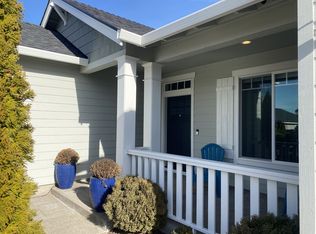 1379 Nebraska Dr, Medford, OR