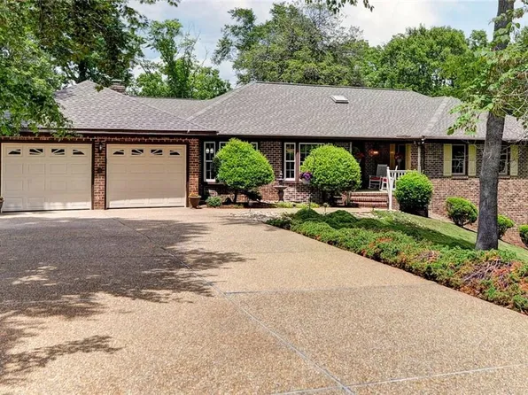 108 Devonshire Dr, Williamsburg, VA 23188