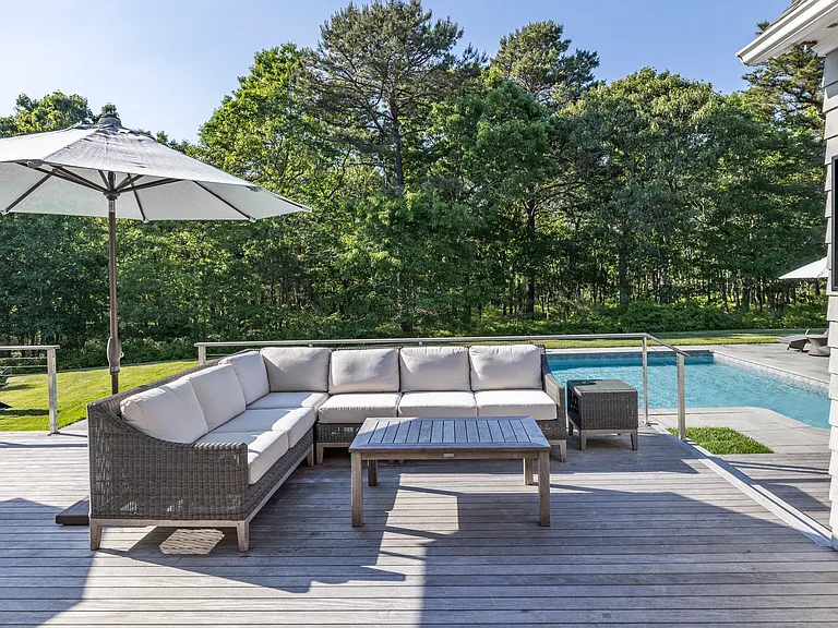 10 Knoll Ln — Photo 22