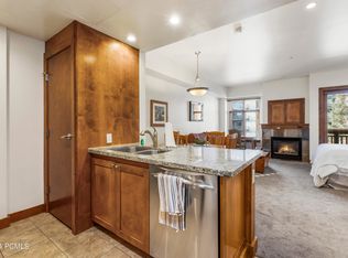 3720 Sundial Ct #B304, Park City, UT 84098