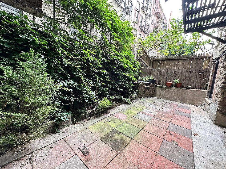 1st image of 488 E 74th St #1X