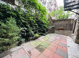 488 E 74th St #1X, New York, NY 10021