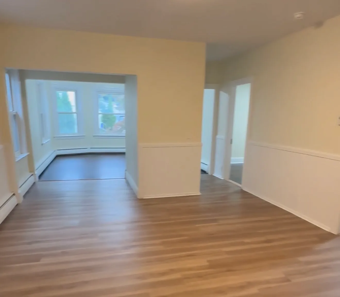 546 Hunt St — Photo 4