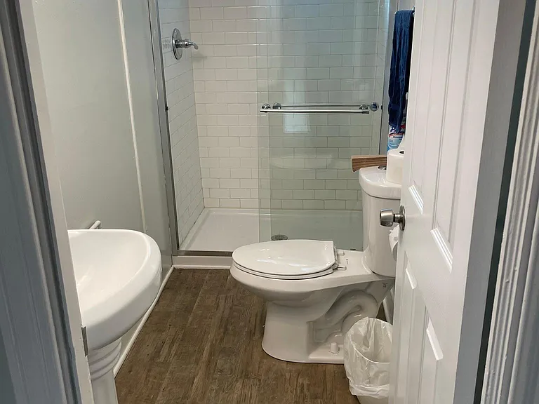 15 Center St #2 — Photo 8