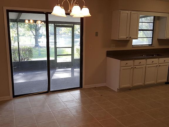 Kitchen new granite