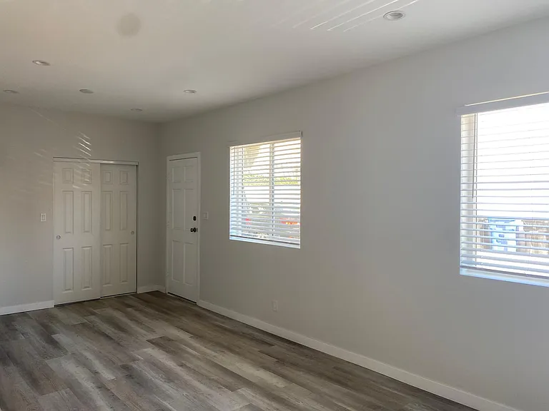 1523 Rosalia Rd #1/4 — Photo 2
