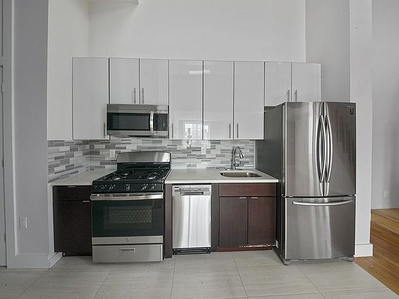 4th image of 9002 Queens Blvd APT 321