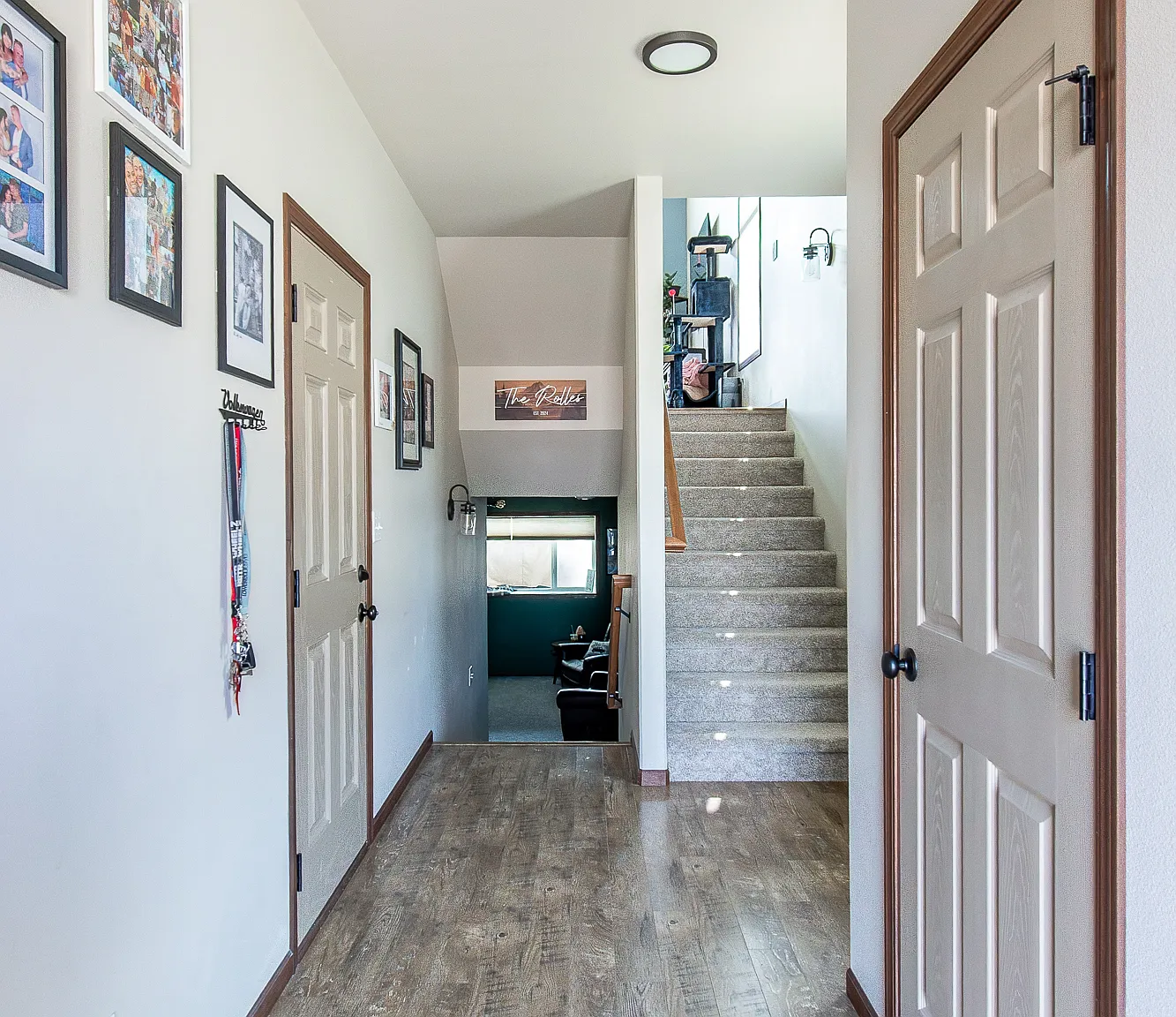 3 bed, 2065 sqft, $2,650 — Photo 2