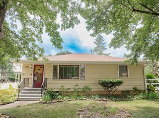 1887 W 5th St, Winona, MN 55987