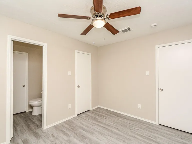 8826 Pecan Place Dr — Photo 9