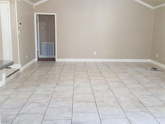 5th image of 806 Red Rock Canyon Dr