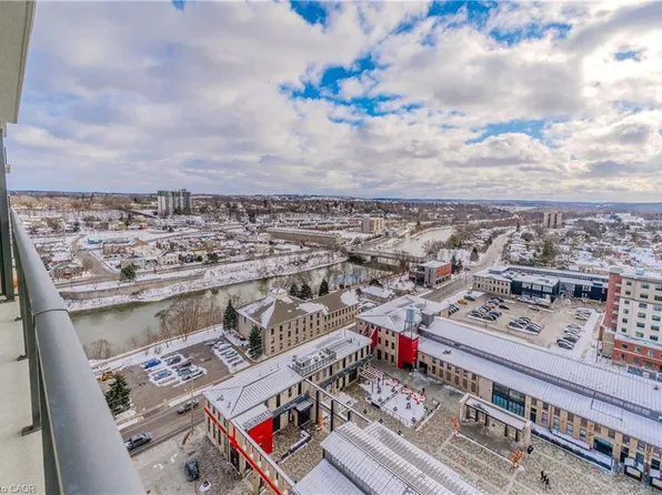 50 Grand Ave S #1604, Cambridge, ON N1S 0C2