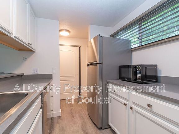 5th image of 1842 Canyon Blvd APT 205
