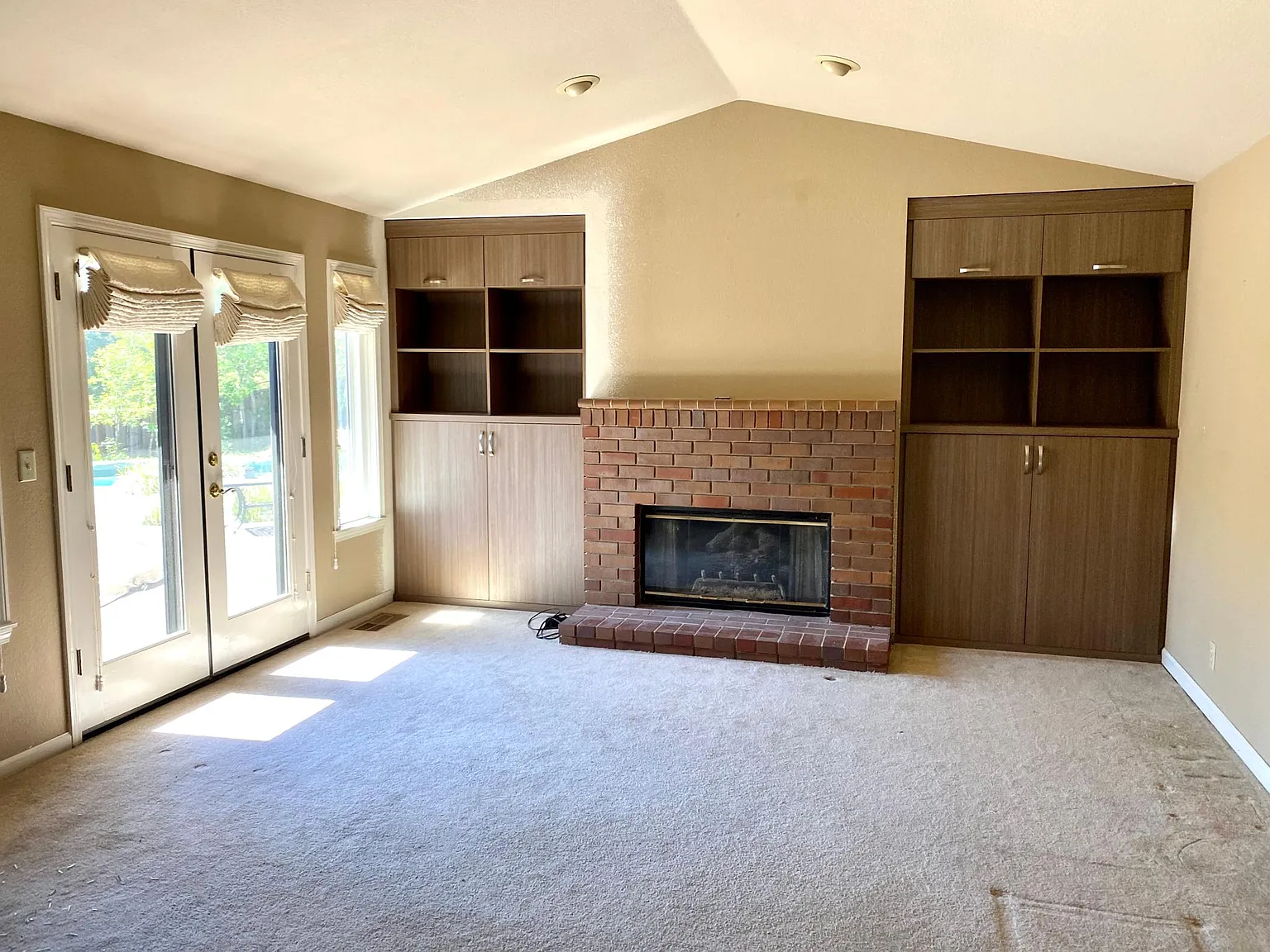 135 Wilson Rd — Photo 4
