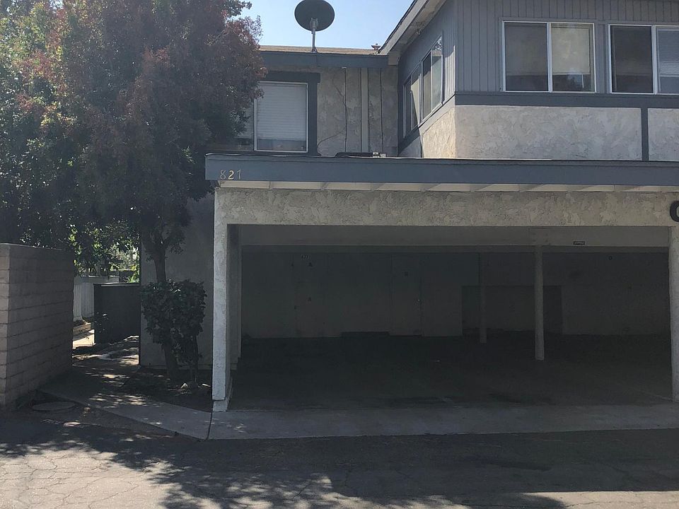2nd image of 827 E Lugonia Ave #103