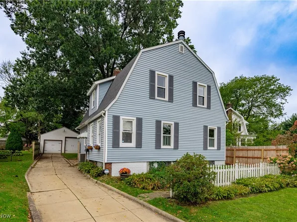 254 Crescent Dr, Akron, OH 44301