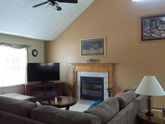 2nd image of 6761 Pine Hollow Dr